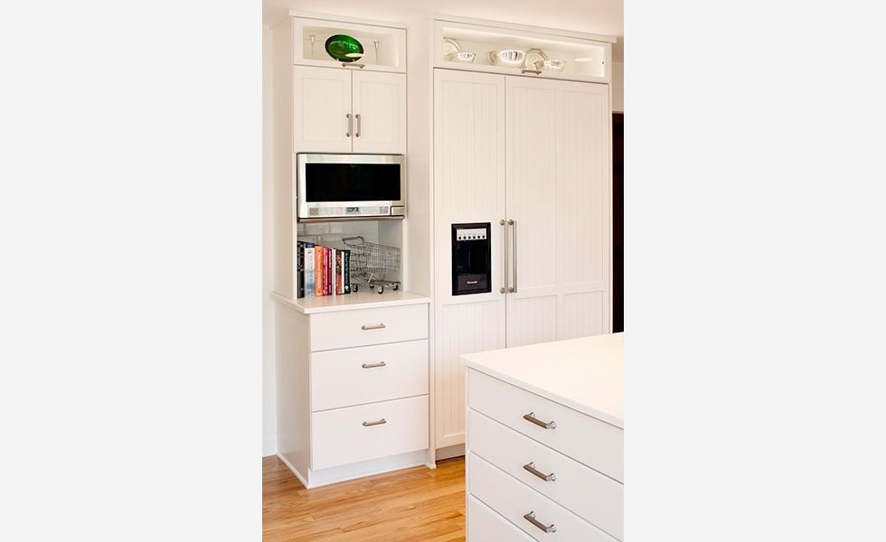 Kitchen Remodel Hartland Contemporary-Kitchen-And-Bath Remodel